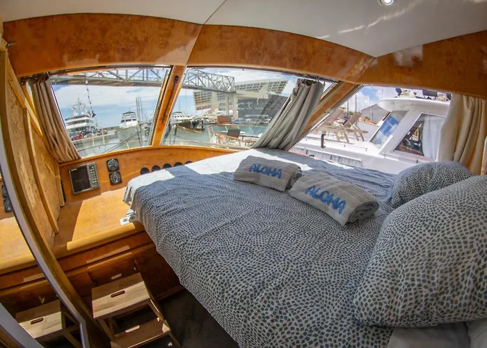 Aloha Boat